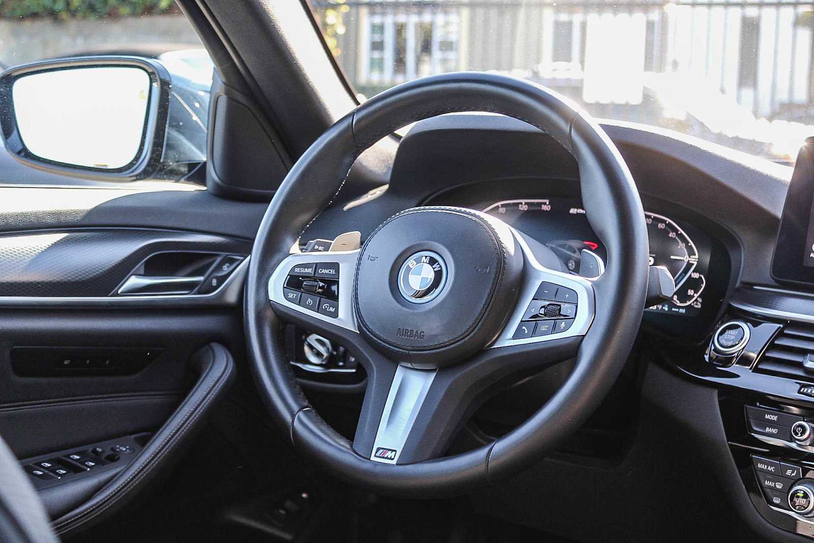 Certified 2023 BMW 530e w/ M Sport Package image 15