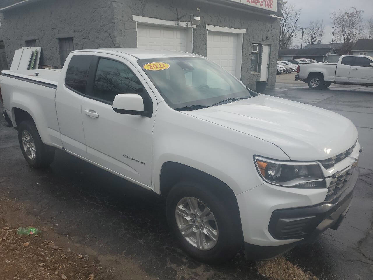 Used 2021 Chevrolet Colorado LT w/ Fleet Safety Package image 3