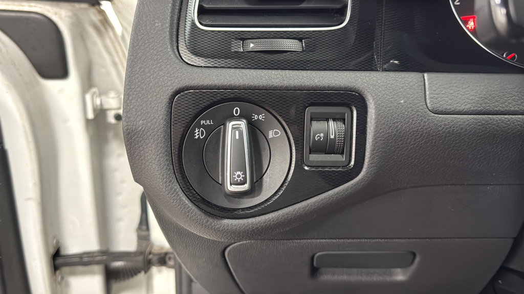 Used 2017 Volkswagen GTI S image 19