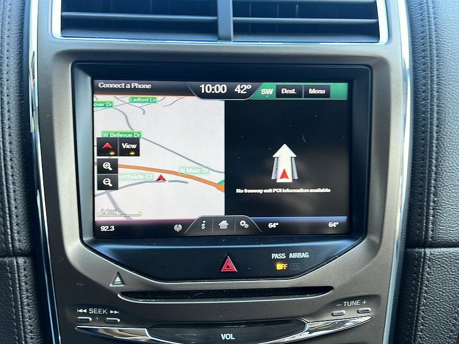 Used 2015 Lincoln MKX FWD w/ Equipment Group 102A image 15