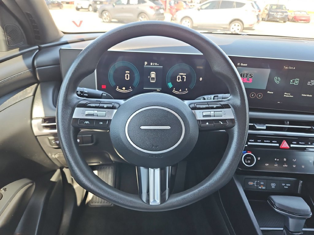 Used 2025 Hyundai Santa Cruz SEL AWD/4WD image 19