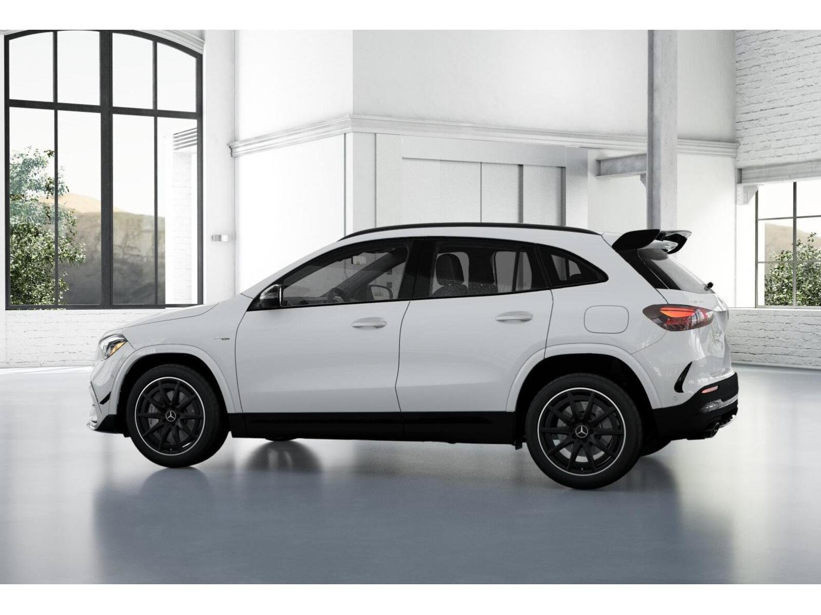 New 2025 Mercedes-Benz GLA 35 AMG 4MATIC image 32