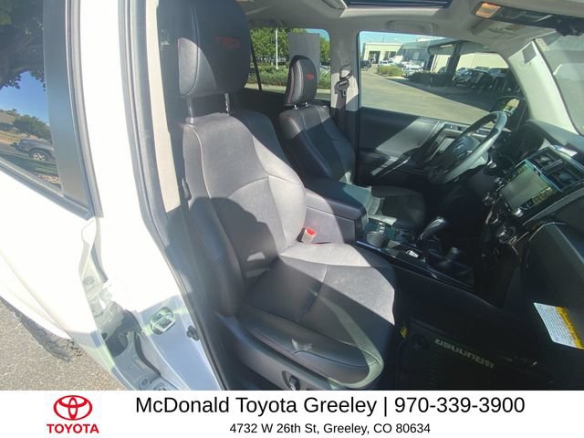 Used 2020 Toyota 4Runner Venture w/ Moonroof Package AWD/4WD image 25