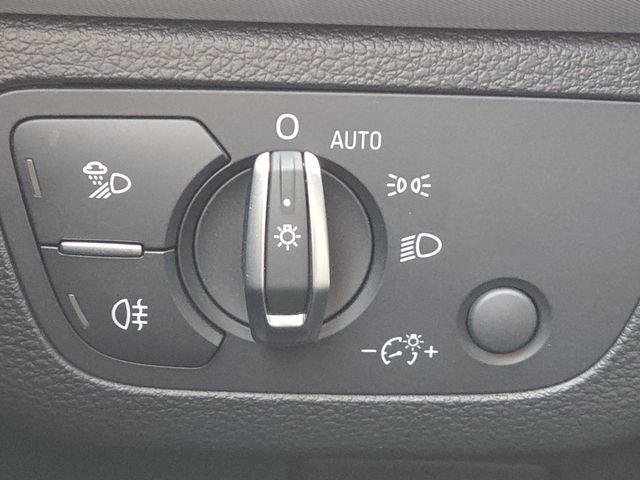 Used 2024 Audi Q5 2.0T Premium Plus image 31