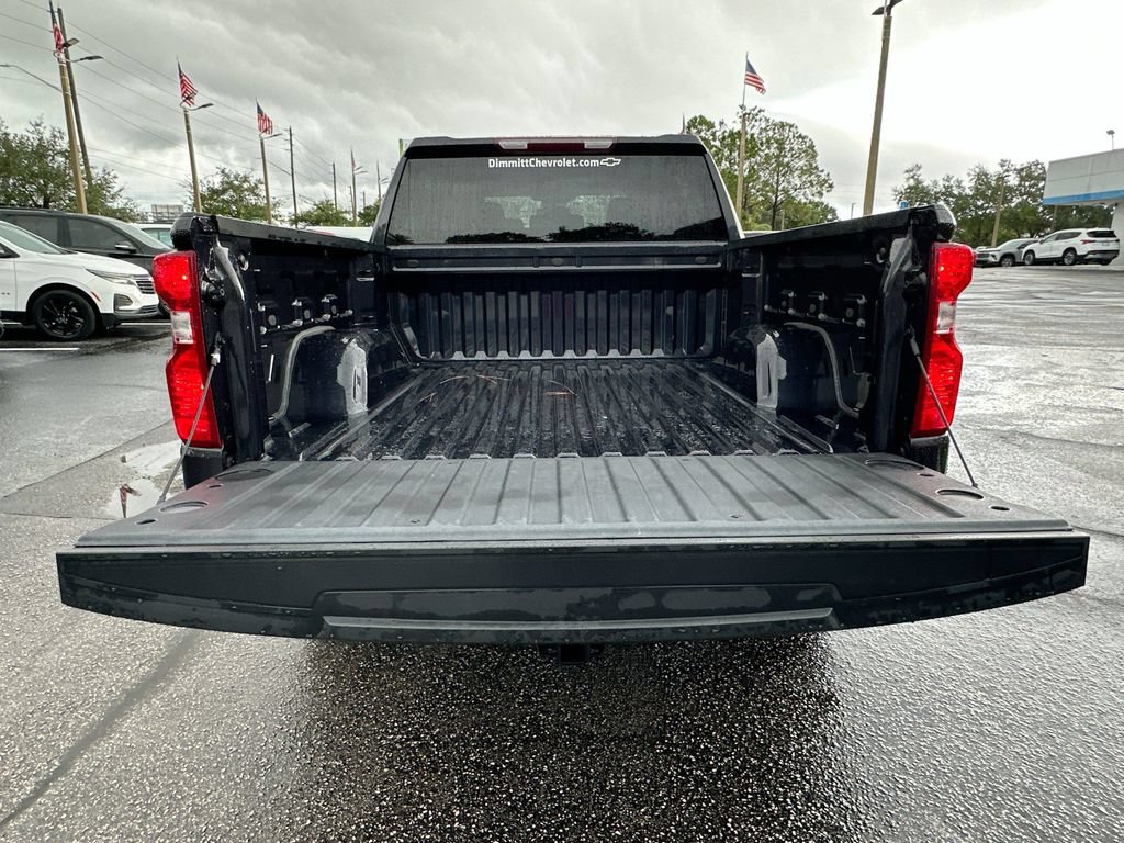 Certified 2023 Chevrolet Silverado 1500 Custom RWD image 23