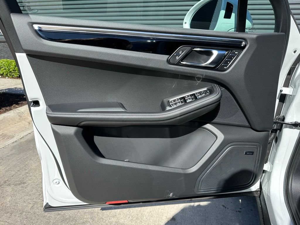 Used 2026 Porsche Macan S image 20