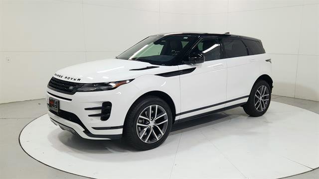 Used 2024 Land Rover Range Rover Evoque Dynamic SE image 3