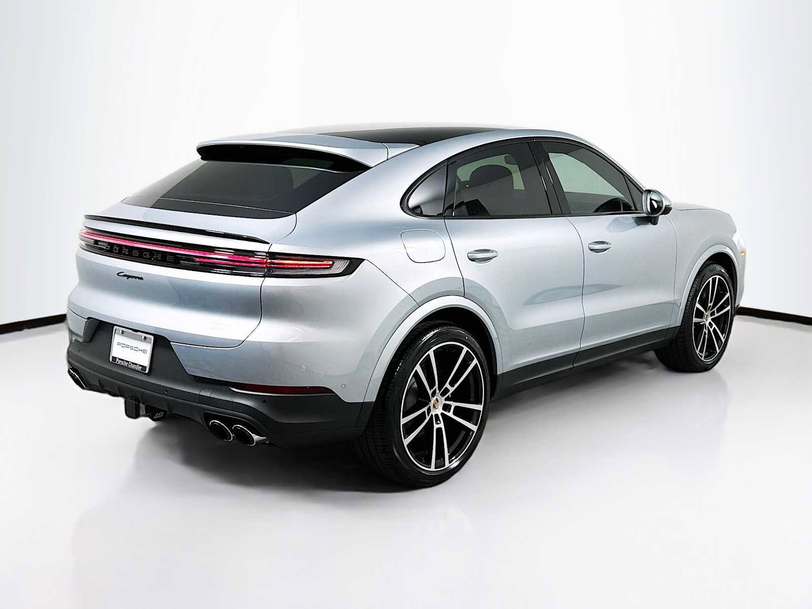 New 2026 Porsche Cayenne Coupe image 9