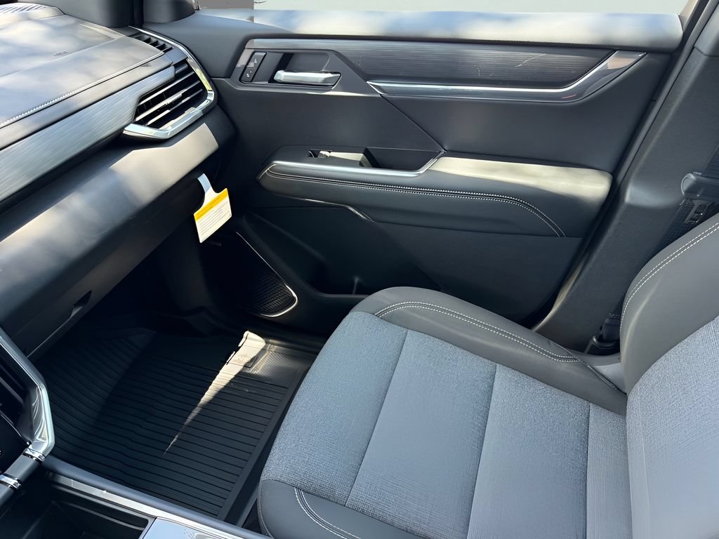 New 2026 GMC Acadia Elevation w/ LPO, Floor Liner Package FWD image 23