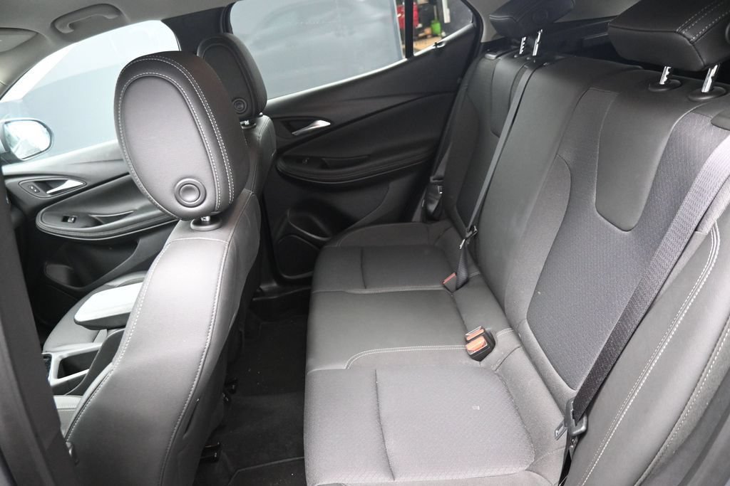 Used 2025 Buick Encore GX Preferred AWD/4WD image 27