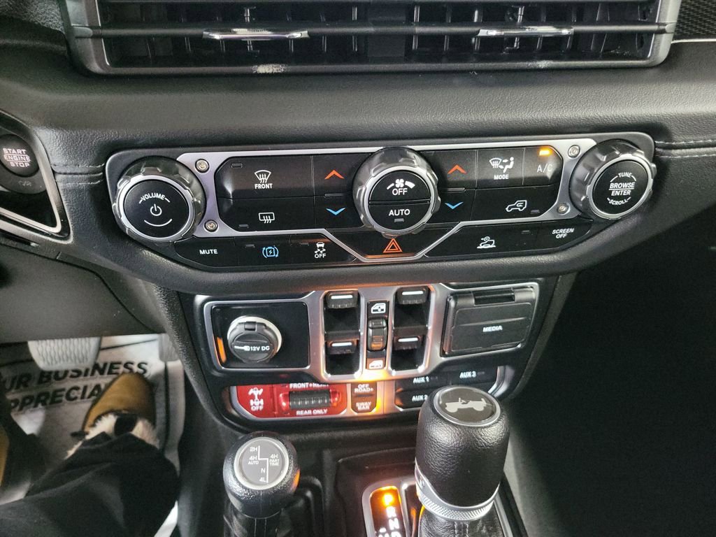 Used 2024 Jeep Wrangler Unlimited Rubicon 4xe image 47