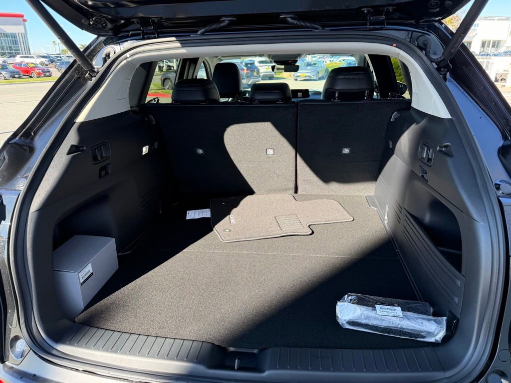 New 2026 MAZDA CX-50 AWD 2.5 Hybrid w/ Cargo Package image 31