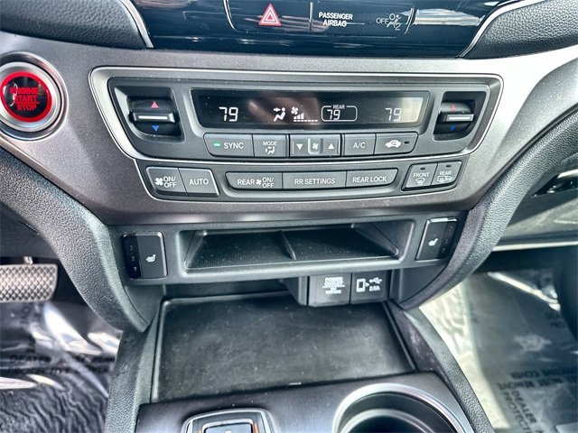 Used 2022 Honda Pilot Sport image 17