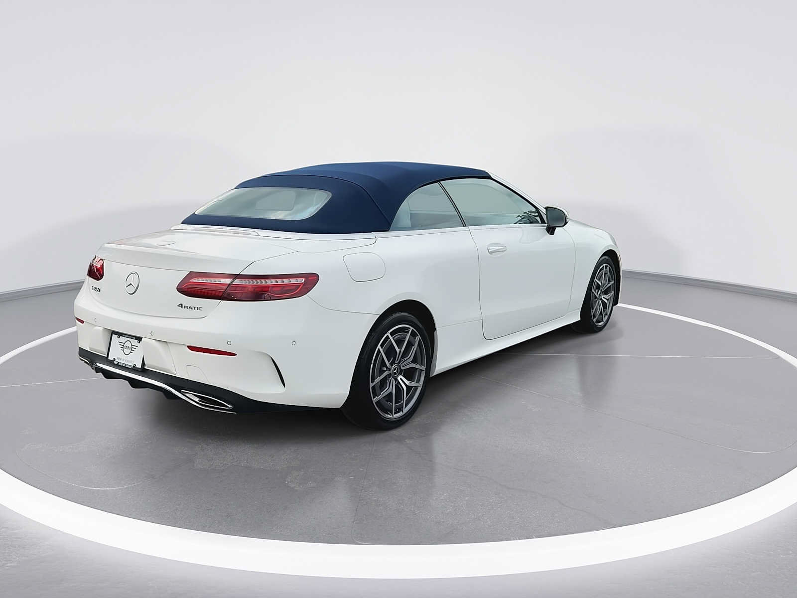 Used 2023 Mercedes-Benz E 450 4MATIC Cabriolet image 8