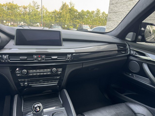 Used 2017 BMW X6 M AWD/4WD image 37