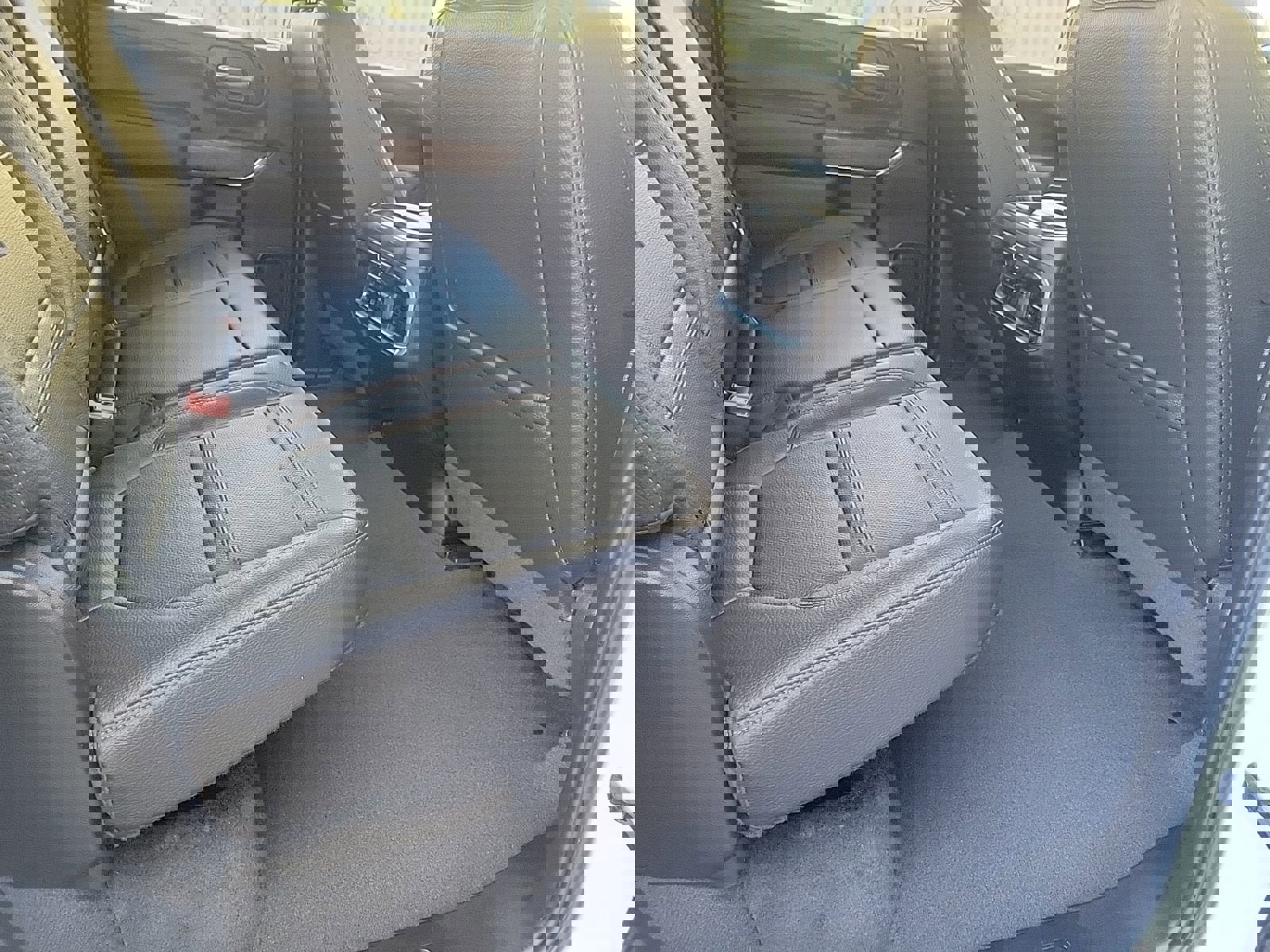 Used 2023 GMC Sierra 2500 Denali image 15