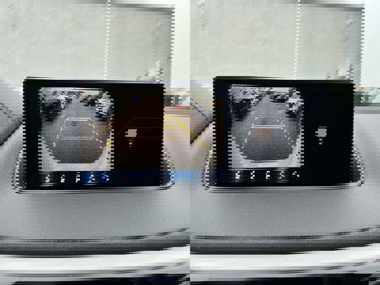 Used 2023 Acura MDX SH-AWD image 23