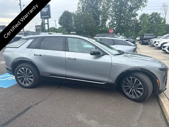 Certified 2025 Cadillac Lyriq Sport AWD/4WD image 4