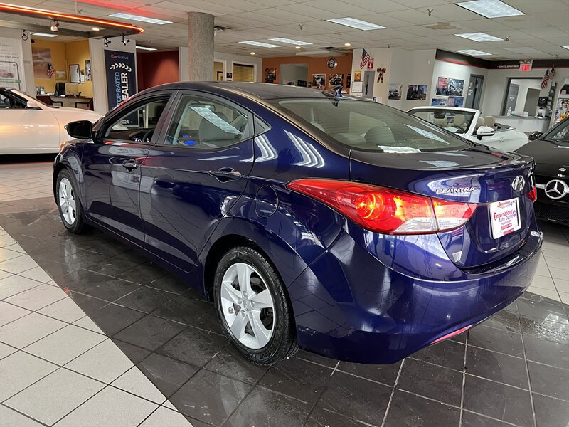 Used 2013 Hyundai Elantra GLS FWD image 7
