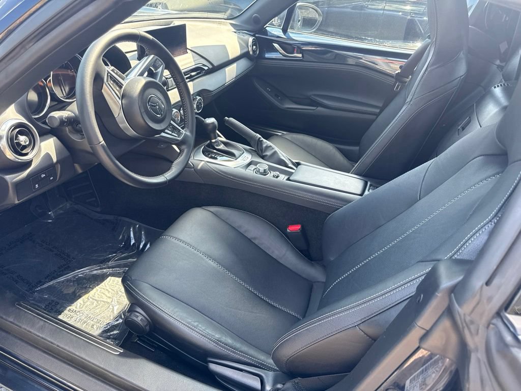 Used 2025 MAZDA MX-5 Miata RF Grand Touring RWD image 3