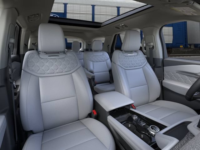 New 2026 Ford Explorer Platinum w/ LUX Leather Package AWD/4WD image 11