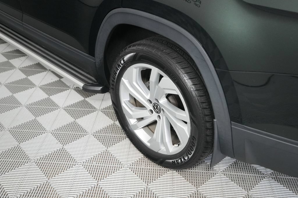 Used 2021 Volkswagen Atlas SE w/ Panoramic Sunroof Package FWD image 8