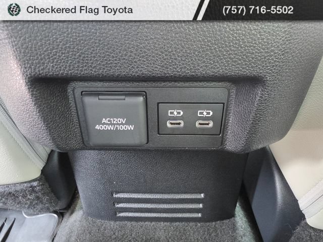 Used 2024 Toyota Tacoma Limited w/ Limited Package (LT) AWD/4WD image 42