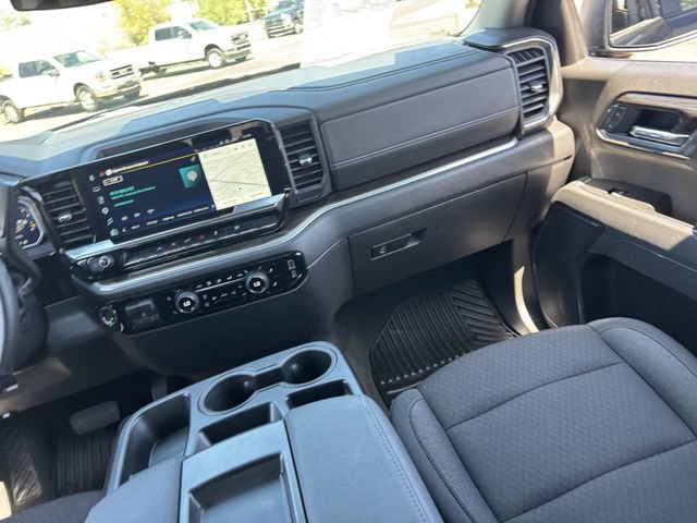 Used 2026 Chevrolet Silverado 1500 LT AWD/4WD image 16