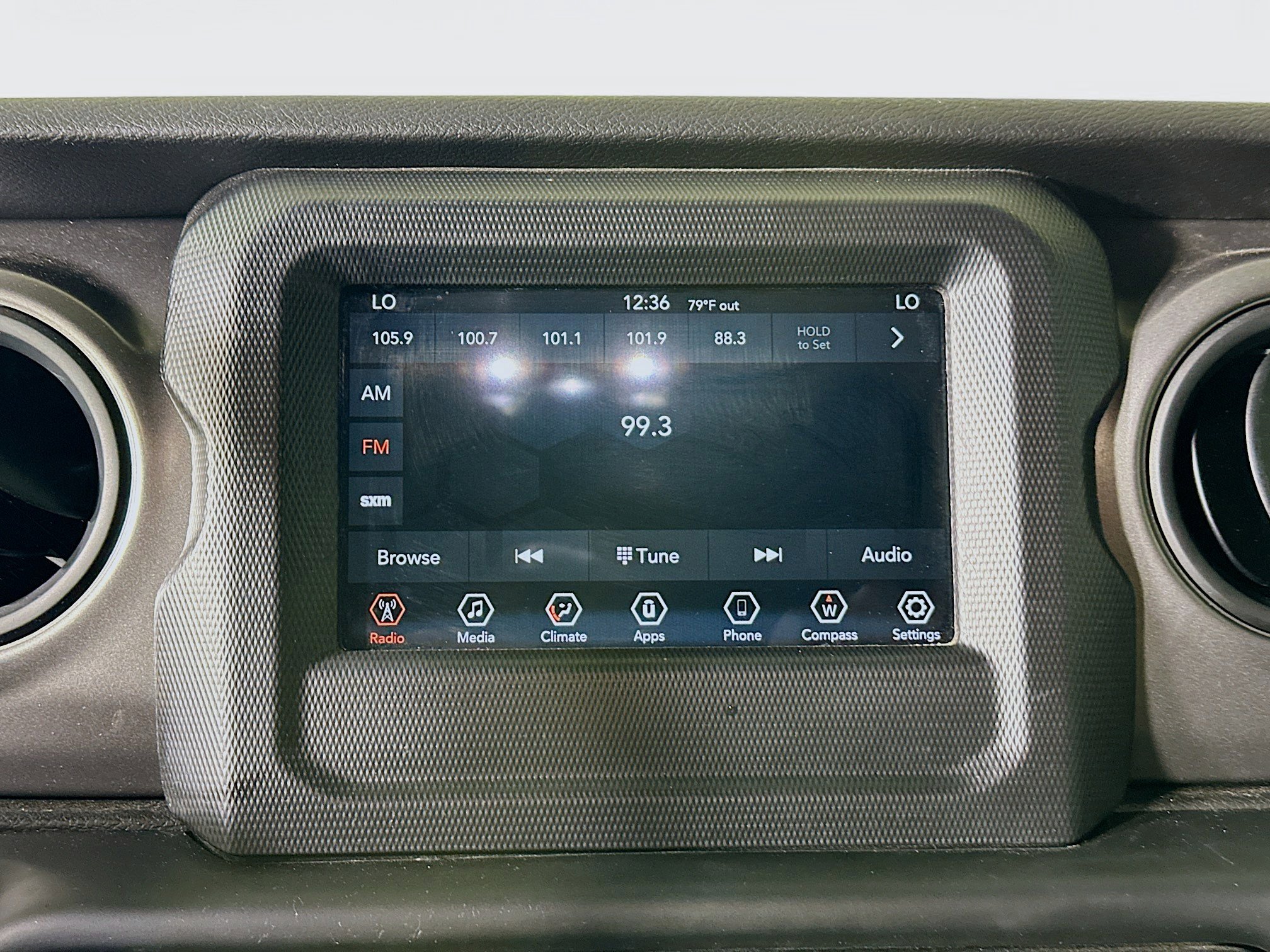 Used 2023 Jeep Wrangler Unlimited image 23