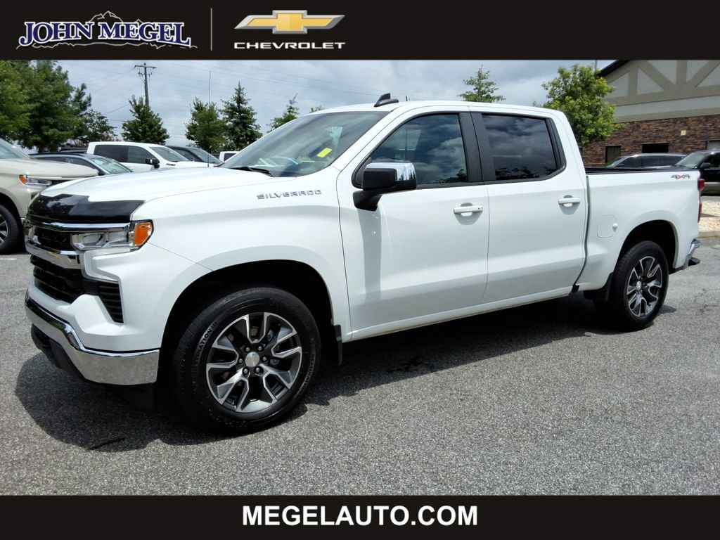 Certified 2022 Chevrolet Silverado 1500 LT w/ Protection Package