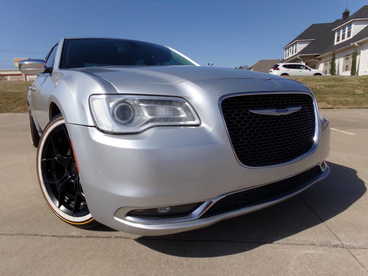 Used 2020 Chrysler 300 Limited image 14