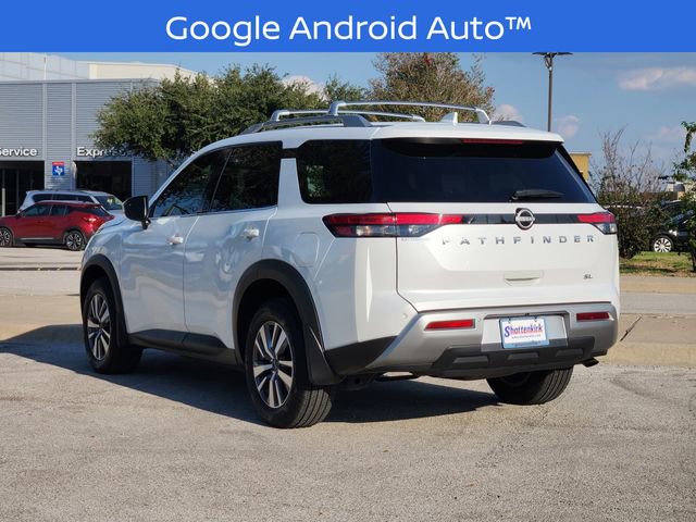 Certified 2025 Nissan Pathfinder SL image 4