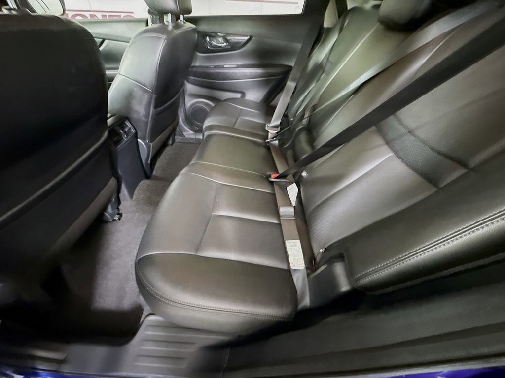 Used 2019 Nissan Rogue SL AWD/4WD image 27