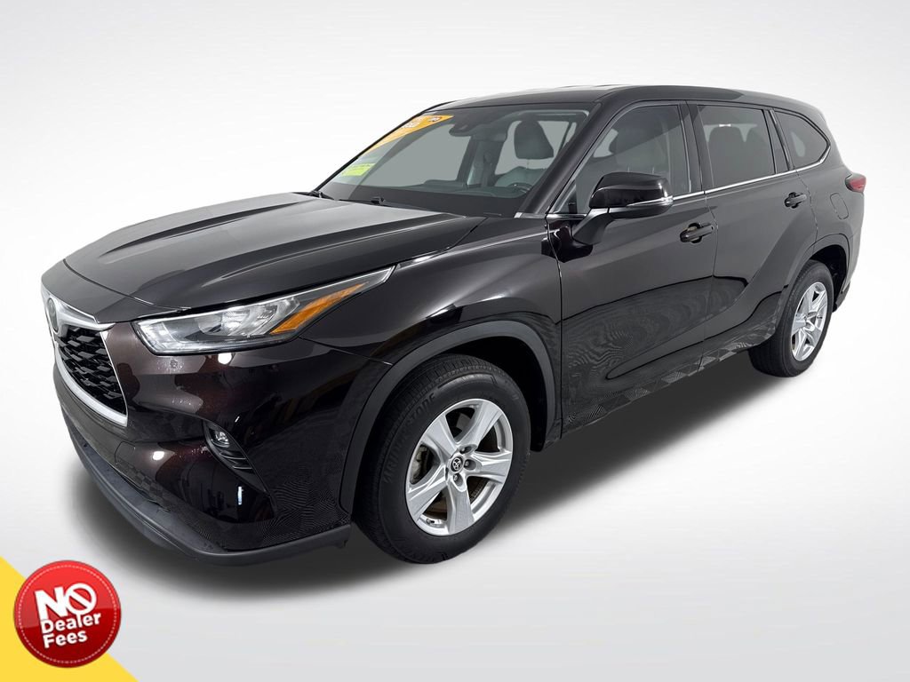 Used 2020 Toyota Highlander LE image 8