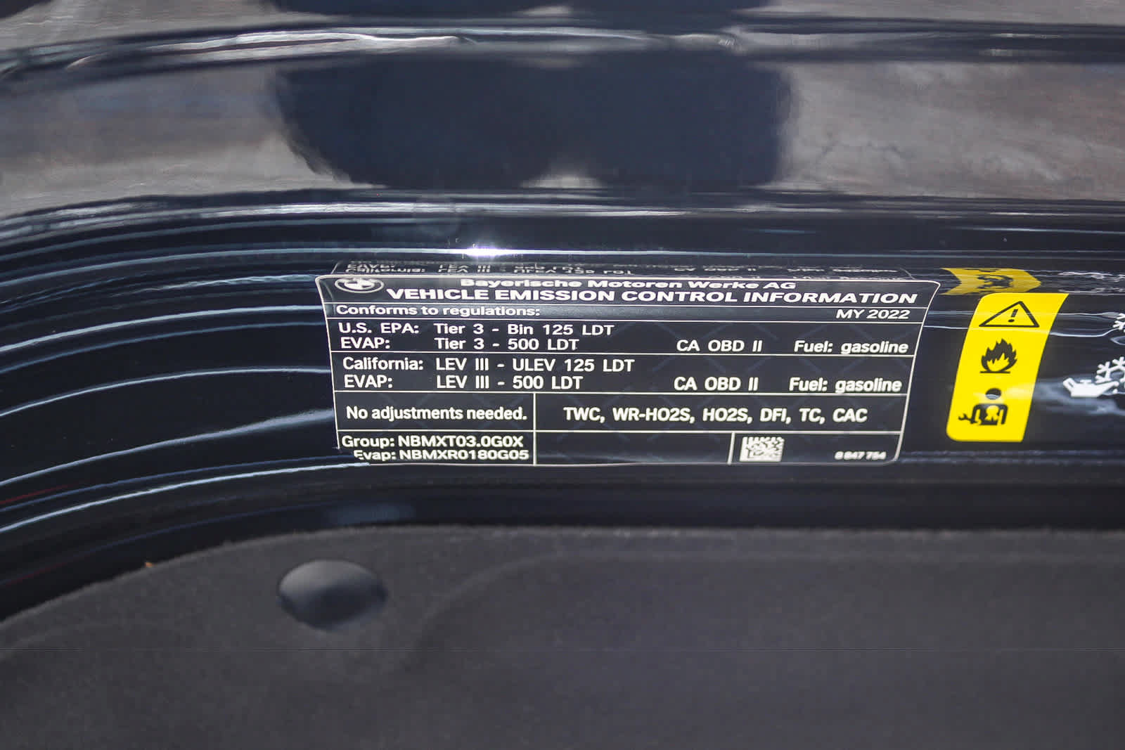 Used 2022 BMW X7 xDrive40i w/ M Sport Package AWD/4WD image 40