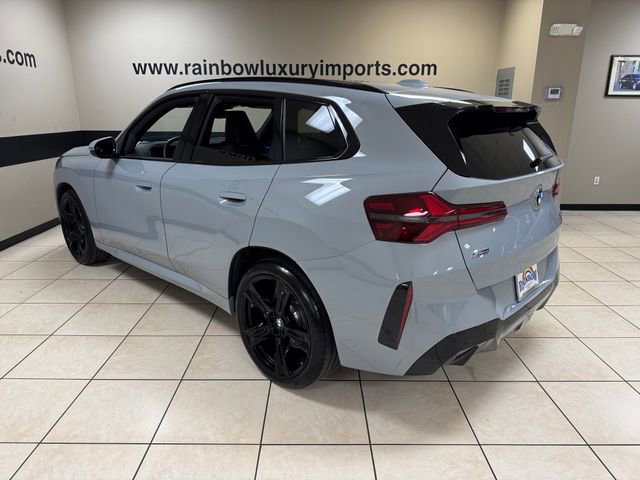 Used 2025 BMW X3 xDrive30i w/ Premium Package image 4