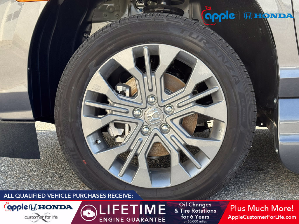 Used 2026 Honda Odyssey Touring image 4