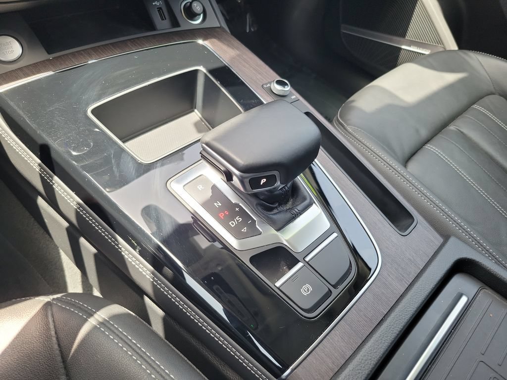 Used 2021 Audi Q5 2.0T Premium Plus AWD/4WD image 32