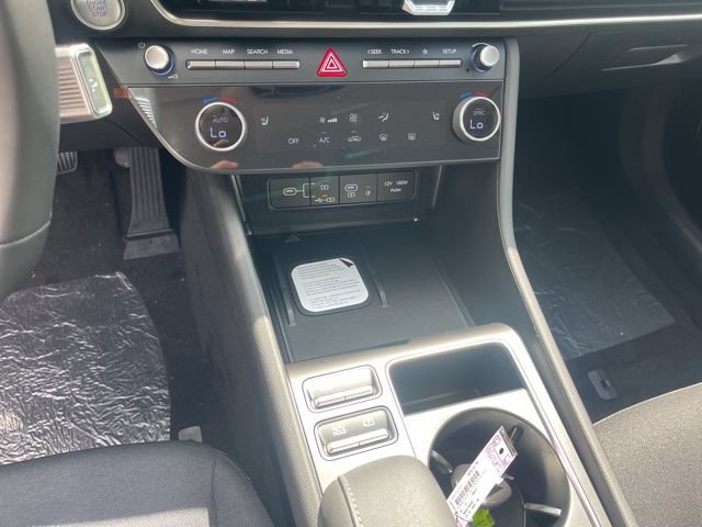 New 2026 Hyundai Sonata SEL FWD image 14