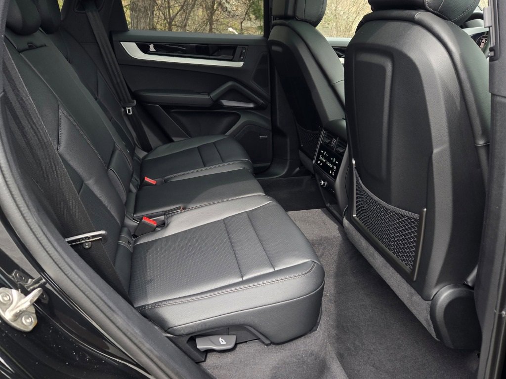 New 2025 Porsche Cayenne S image 39