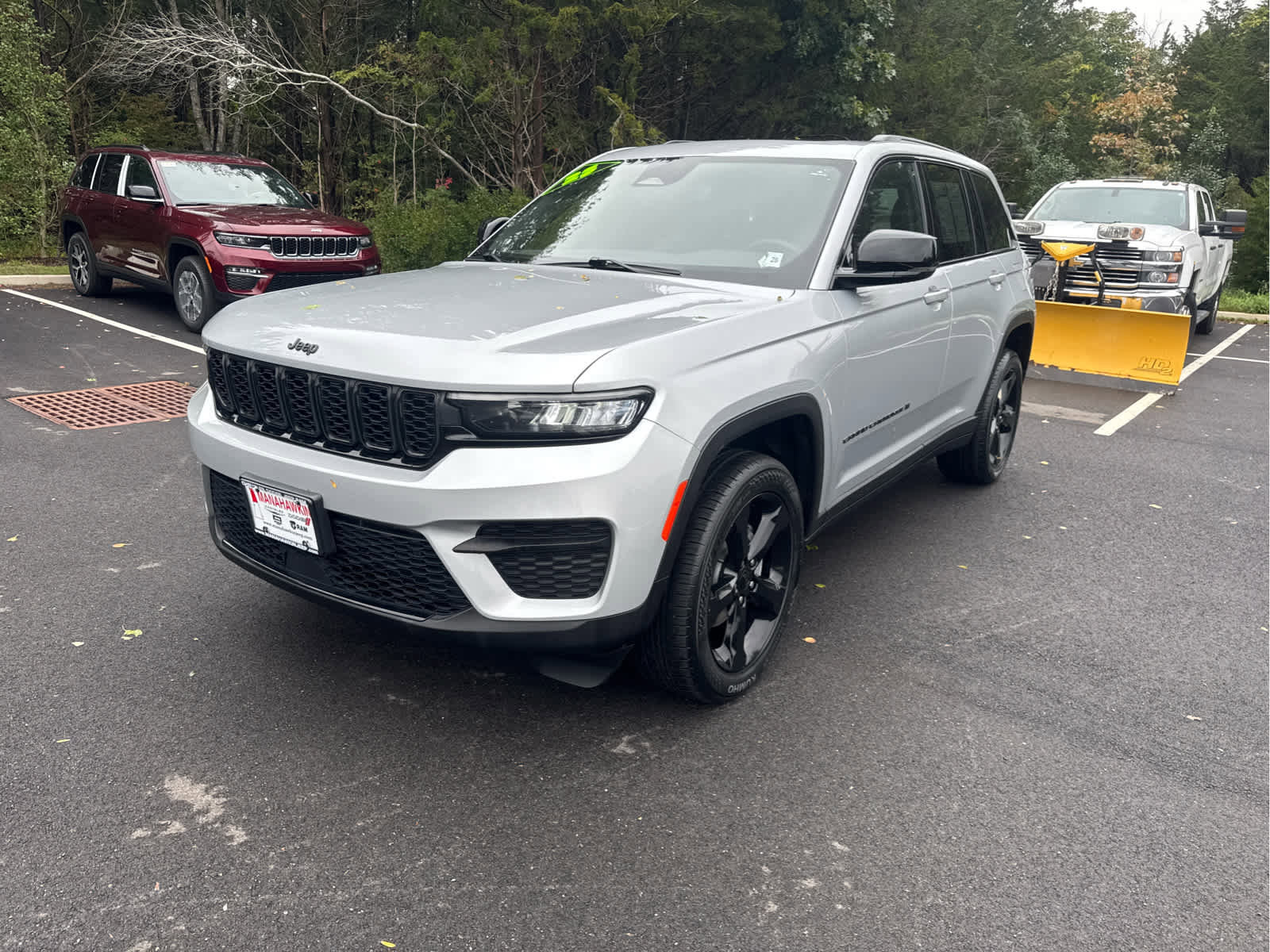 Certified 2023 Jeep Grand Cherokee Altitude image 5