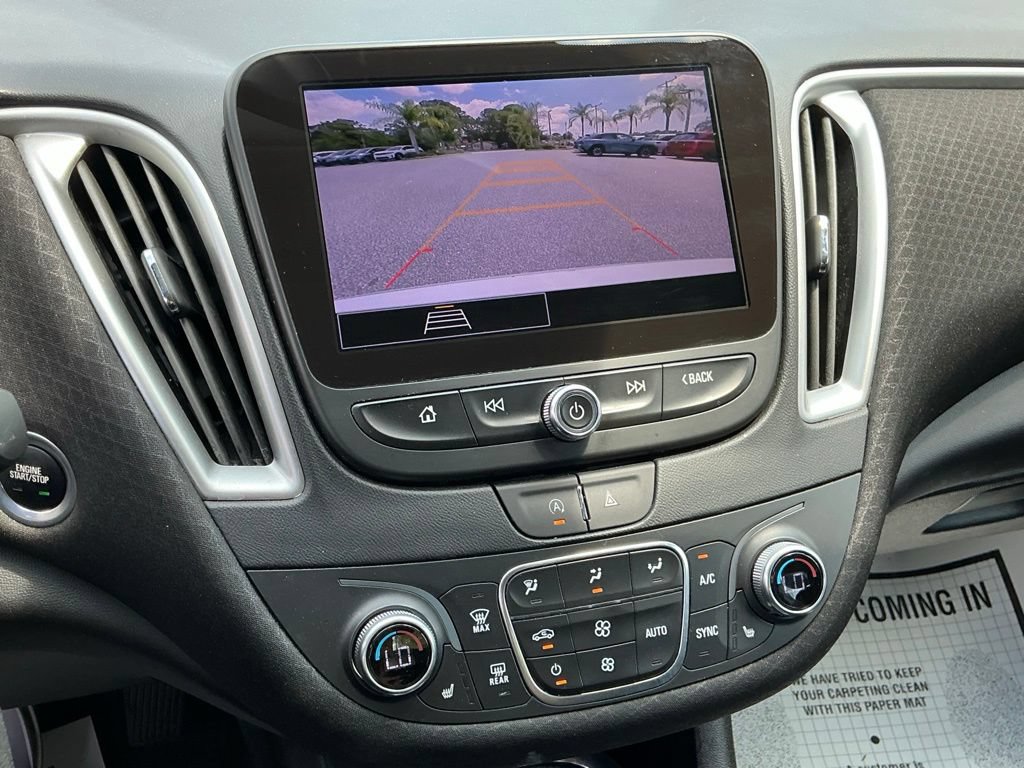 Used 2024 Chevrolet Malibu LT FWD image 35