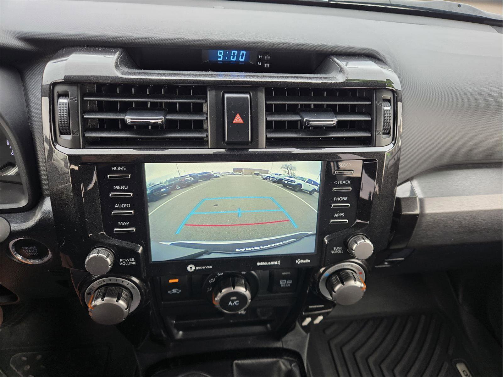 Used 2021 Toyota 4Runner TRD Off-Road Premium AWD/4WD image 31