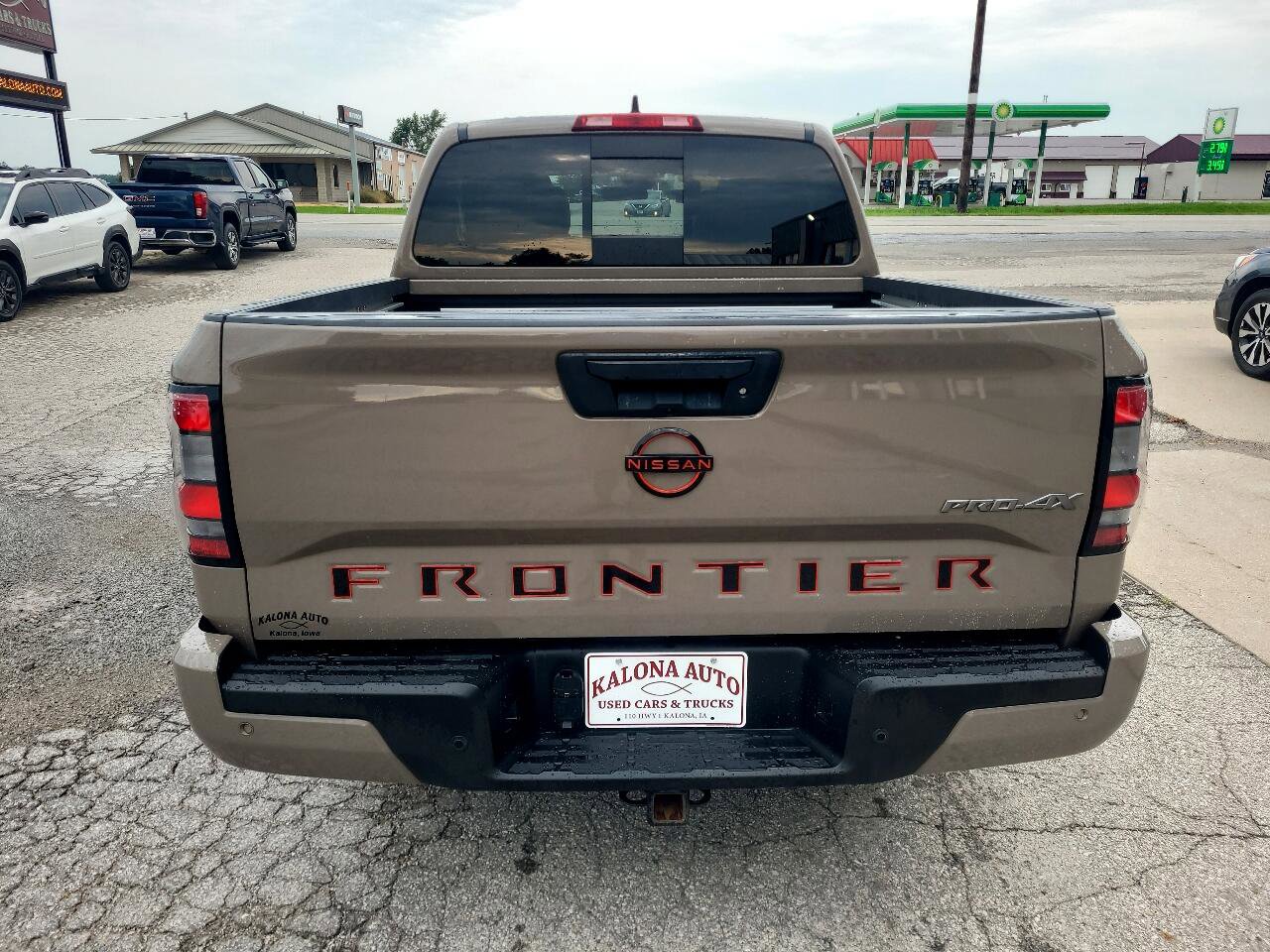 Used 2023 Nissan Frontier PRO-4X w/ Pro Convenience Package image 7