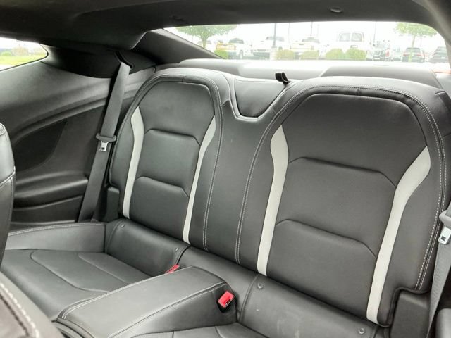 Used 2019 Chevrolet Camaro SS RWD image 33