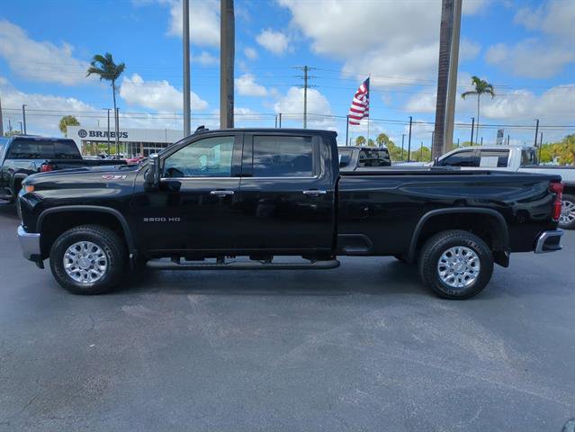 Certified 2020 Chevrolet Silverado 3500 LTZ w/ Safety Package image 22