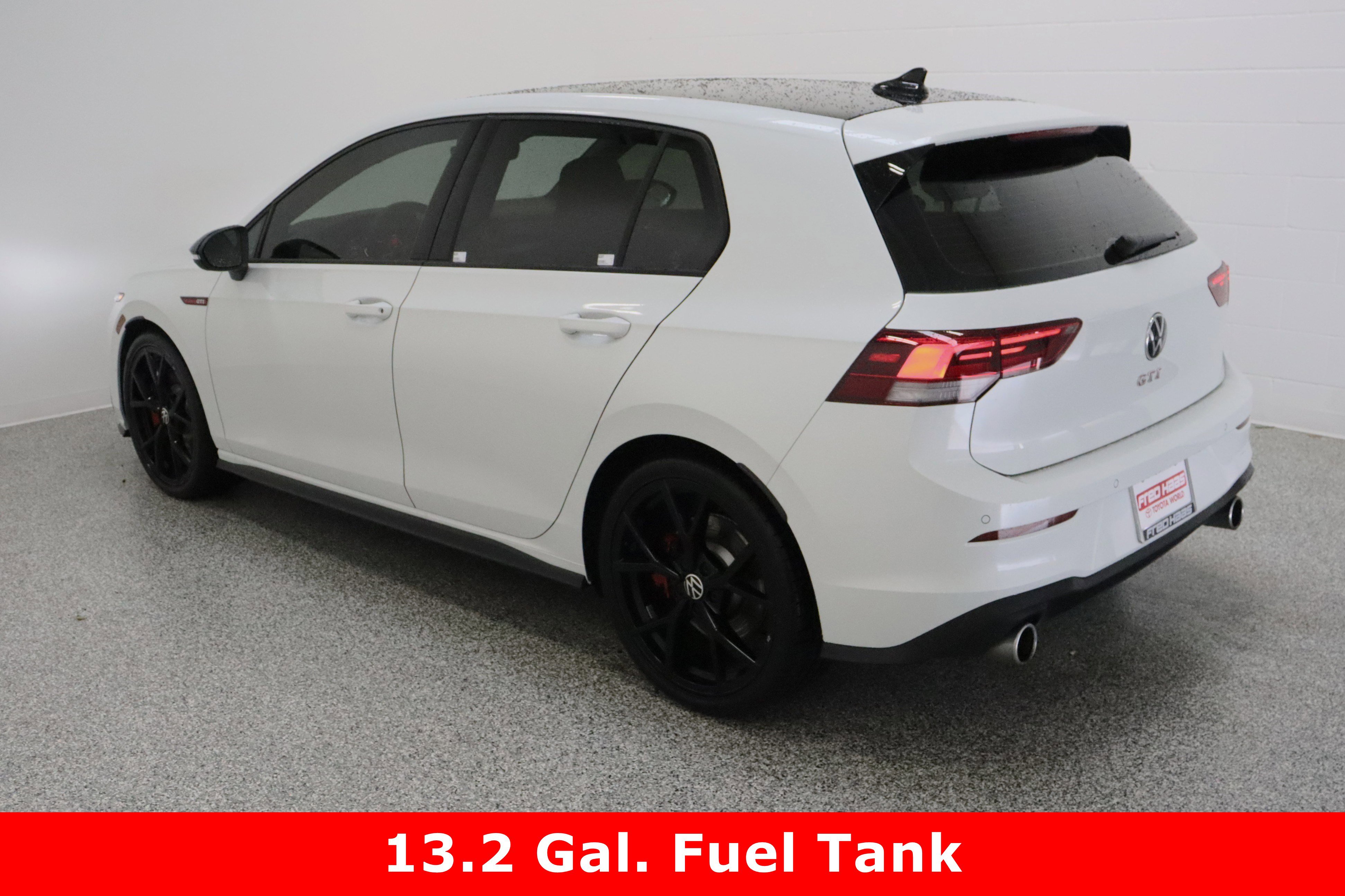 Used 2024 Volkswagen GTI S image 9
