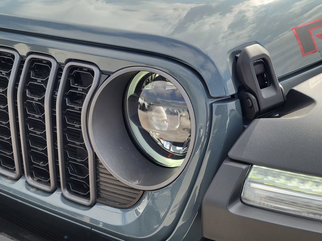 New 2026 Jeep Gladiator Rubicon w/ Safety Group AWD/4WD image 22