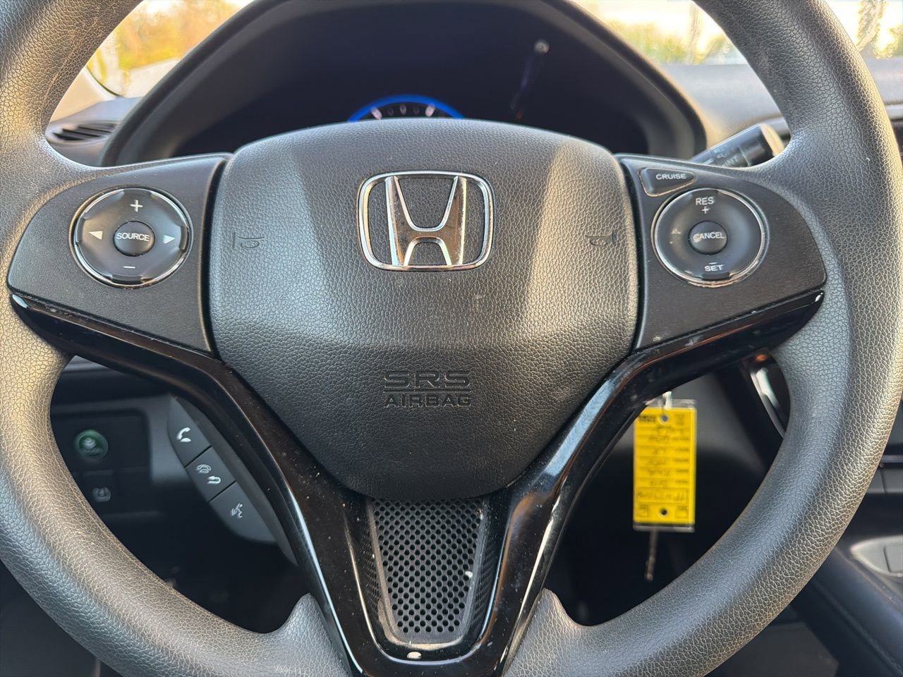 Used 2016 Honda HR-V LX image 10