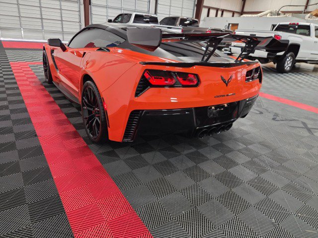 Used 2019 Chevrolet Corvette Z06 RWD image 26